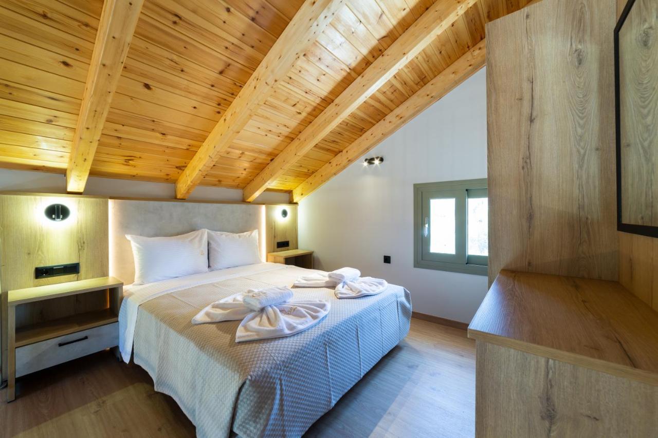 Sky View Suites Kefalonia Vóvikes Exterior foto