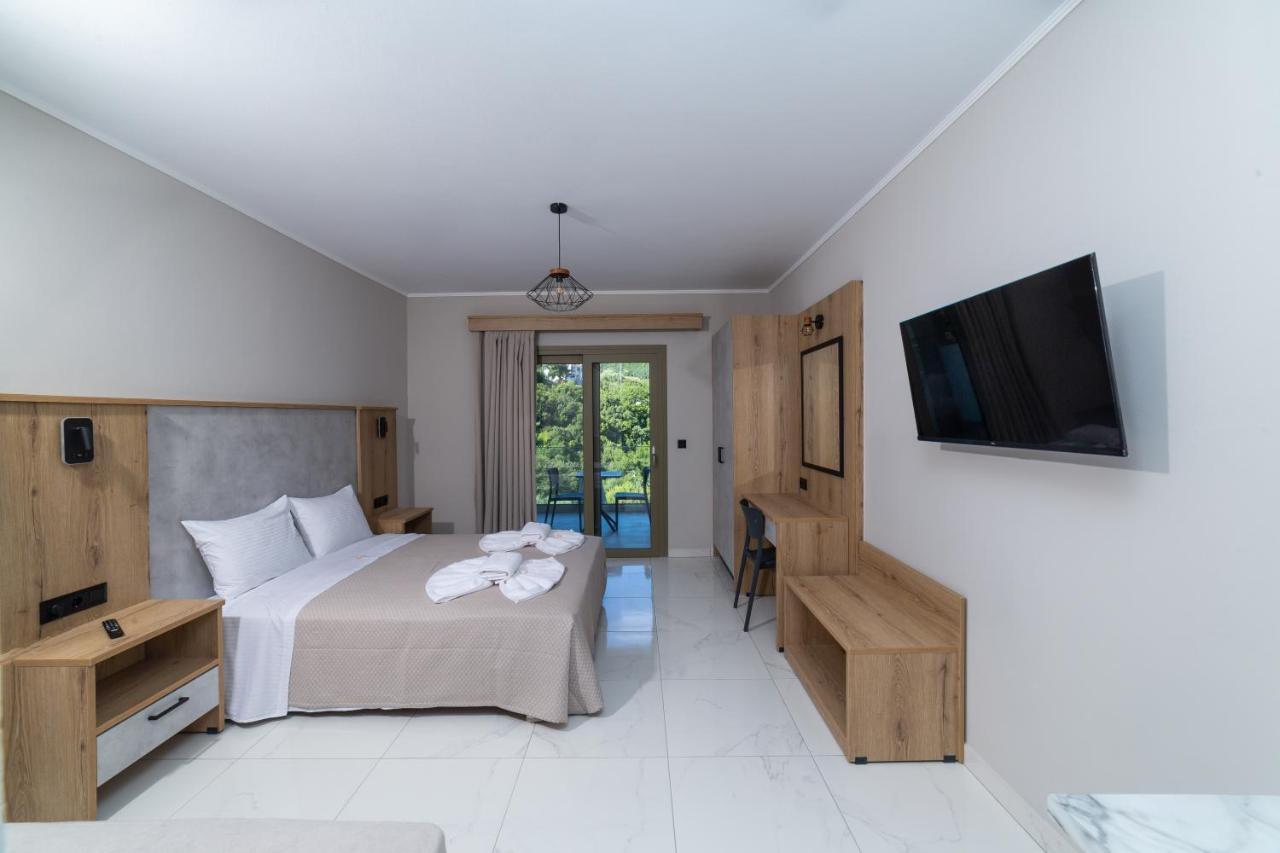 Sky View Suites Kefalonia Vóvikes Exterior foto