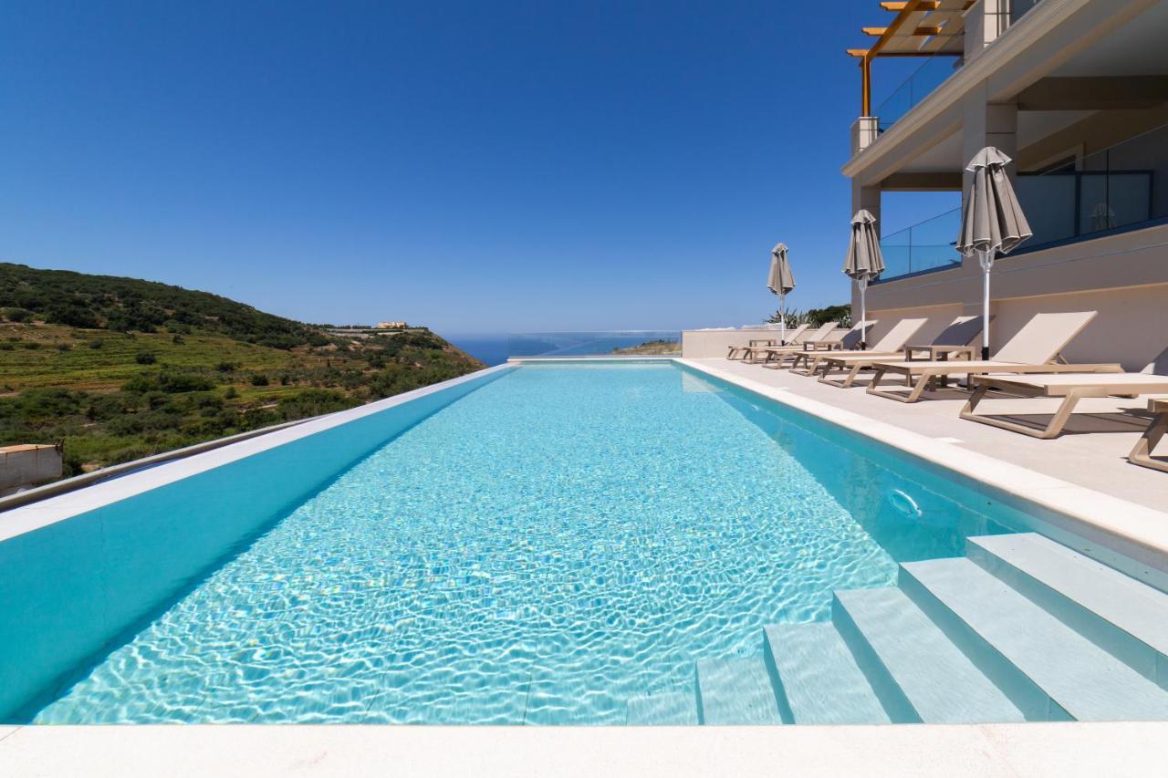 Sky View Suites Kefalonia Vóvikes Exterior foto
